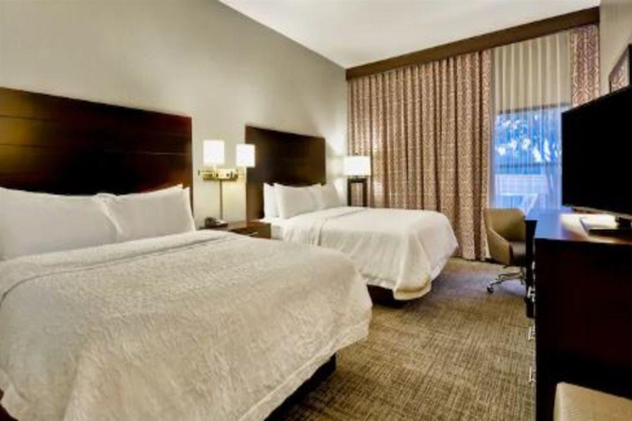Hampton Inn Starkville Zewnętrze zdjęcie