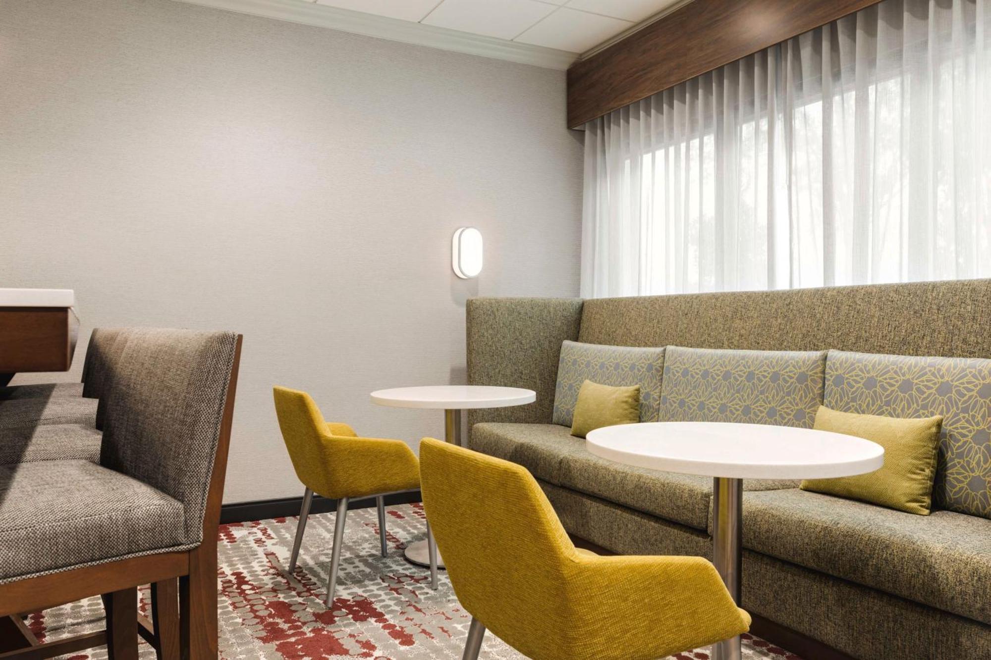 Hampton Inn Starkville Zewnętrze zdjęcie