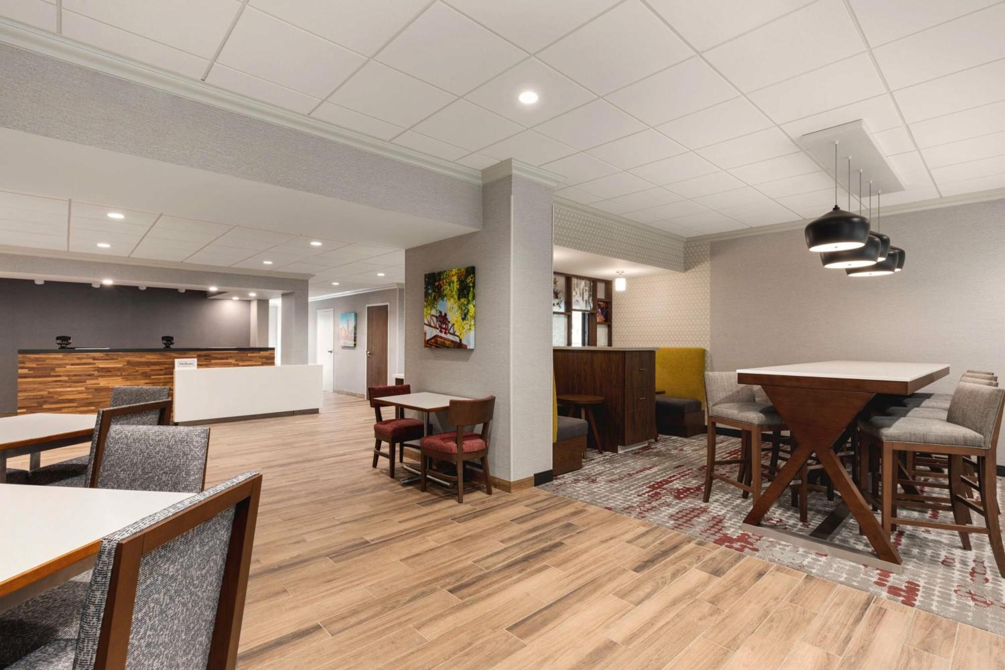 Hampton Inn Starkville Zewnętrze zdjęcie