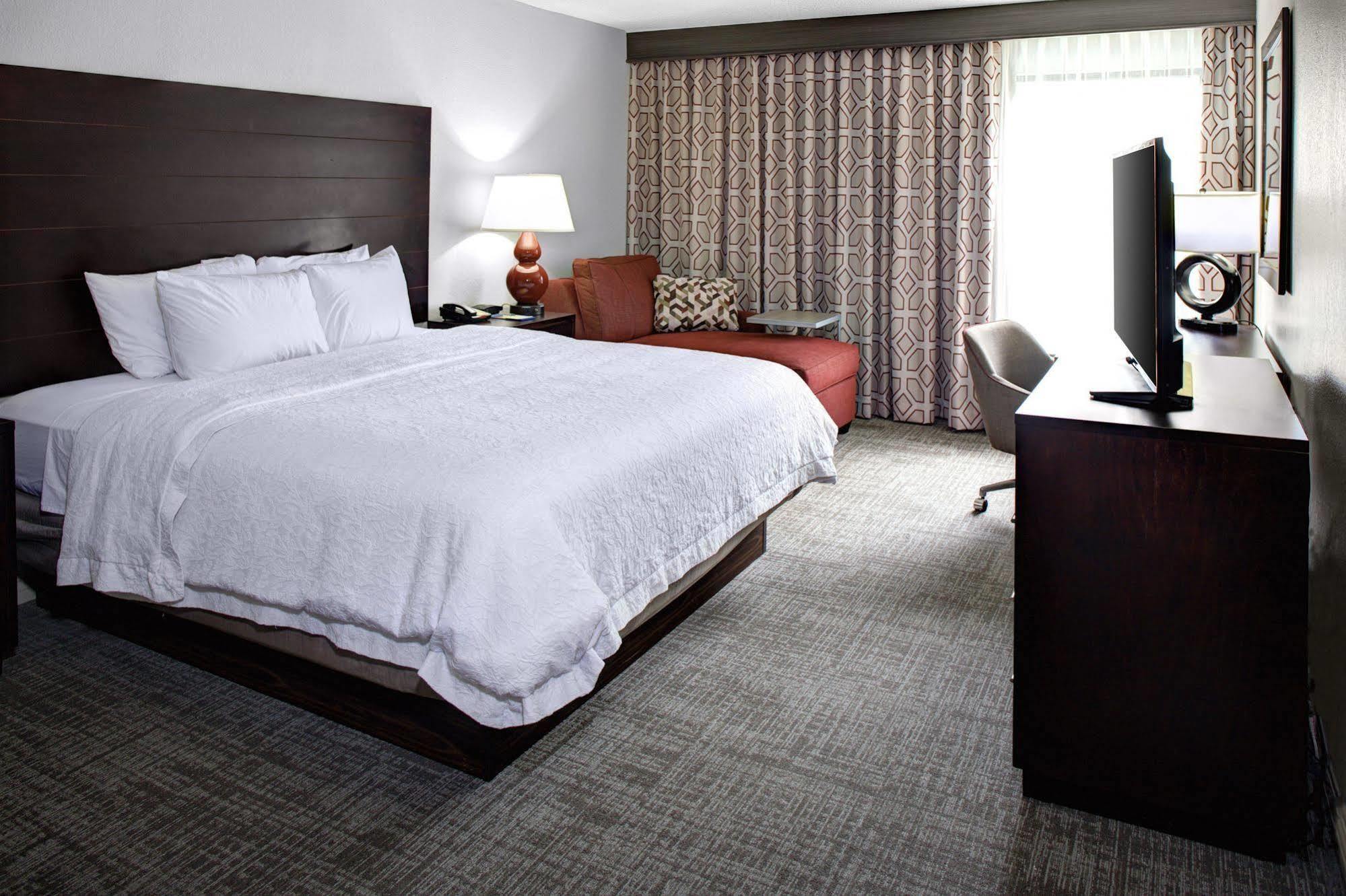 Hampton Inn Starkville Zewnętrze zdjęcie