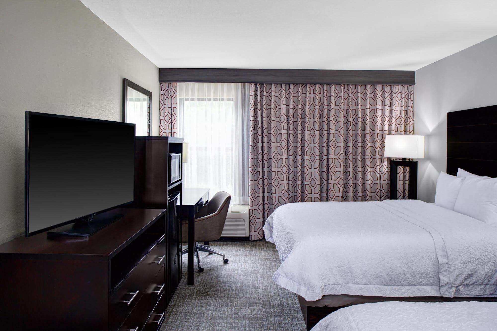 Hampton Inn Starkville Zewnętrze zdjęcie
