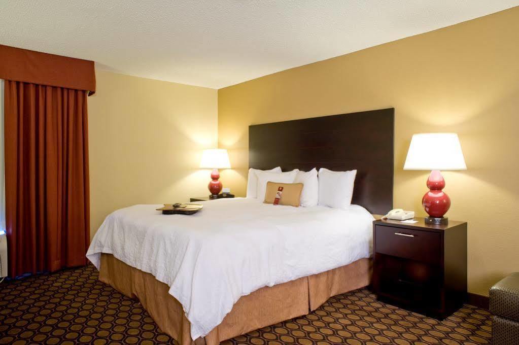 Hampton Inn Starkville Zewnętrze zdjęcie