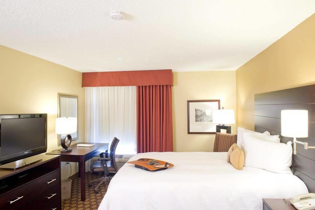 Hampton Inn Starkville Zewnętrze zdjęcie